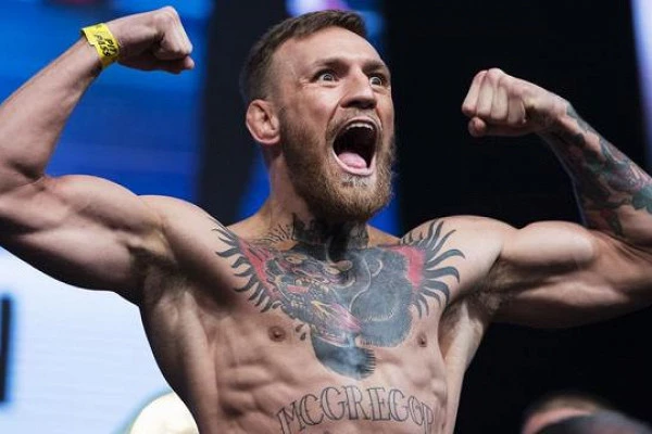 Макгрегор объявил себя чемпионом UFC в легком весе